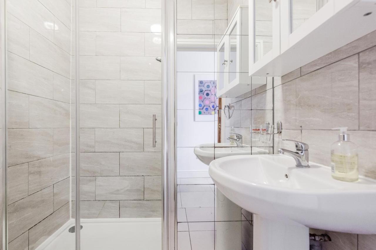 Welcomestay Clapham Junction 2 Bedroom Apartment London Exteriör bild
